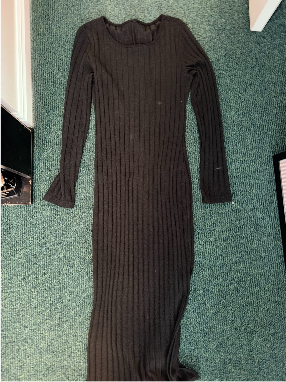 Black Ribbed Long-Sleeve Maxi Dress - Classic Women's Dress